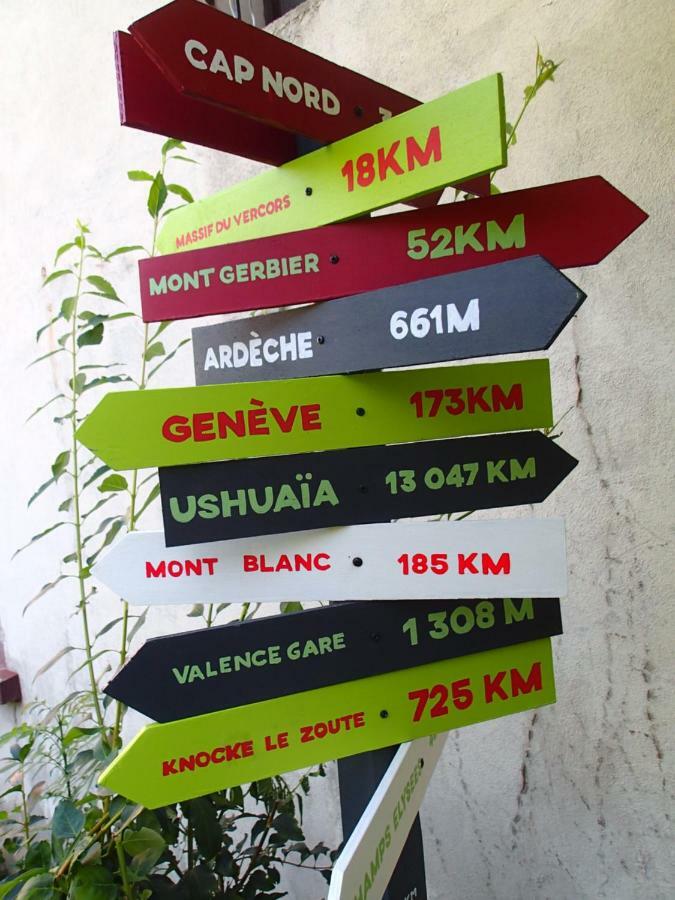 Velo Gite Valence 발랑스 외부 사진