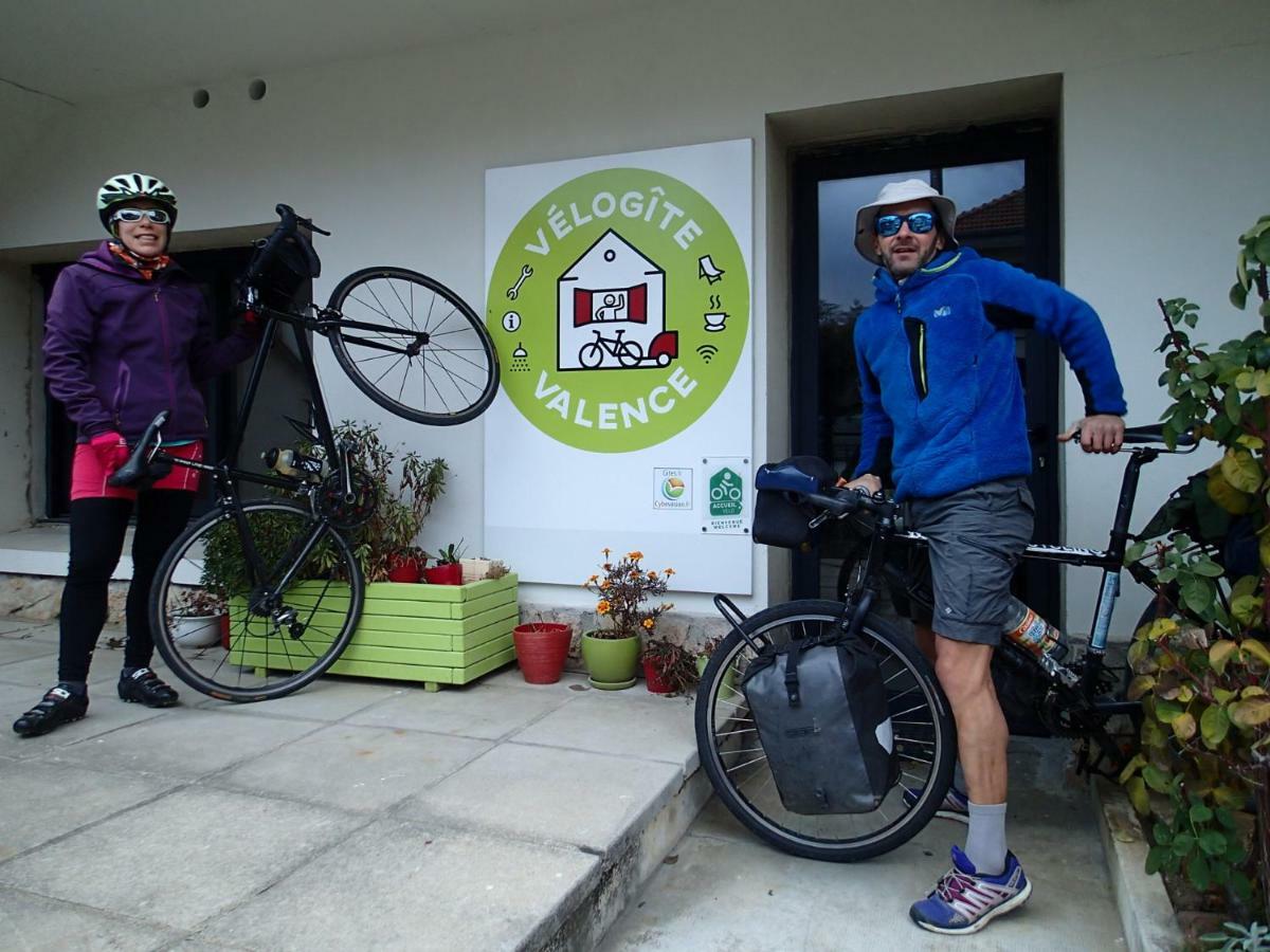 Velo Gite Valence 발랑스 외부 사진